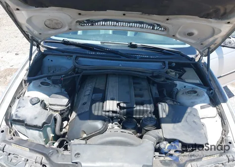 2003 BMW 325I from USA, damaged, VIN WBAEV334X3KL87573